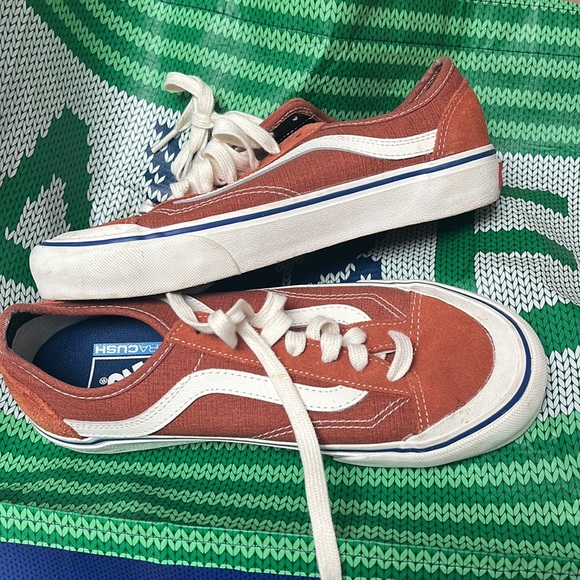 Vans sneakers - Picture 2 of 5